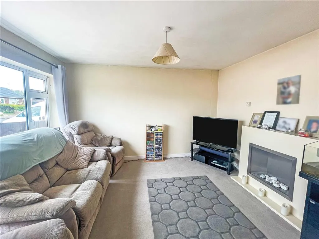 4, Glebe Road, BRANDON, Suffolk, IP27 0PY