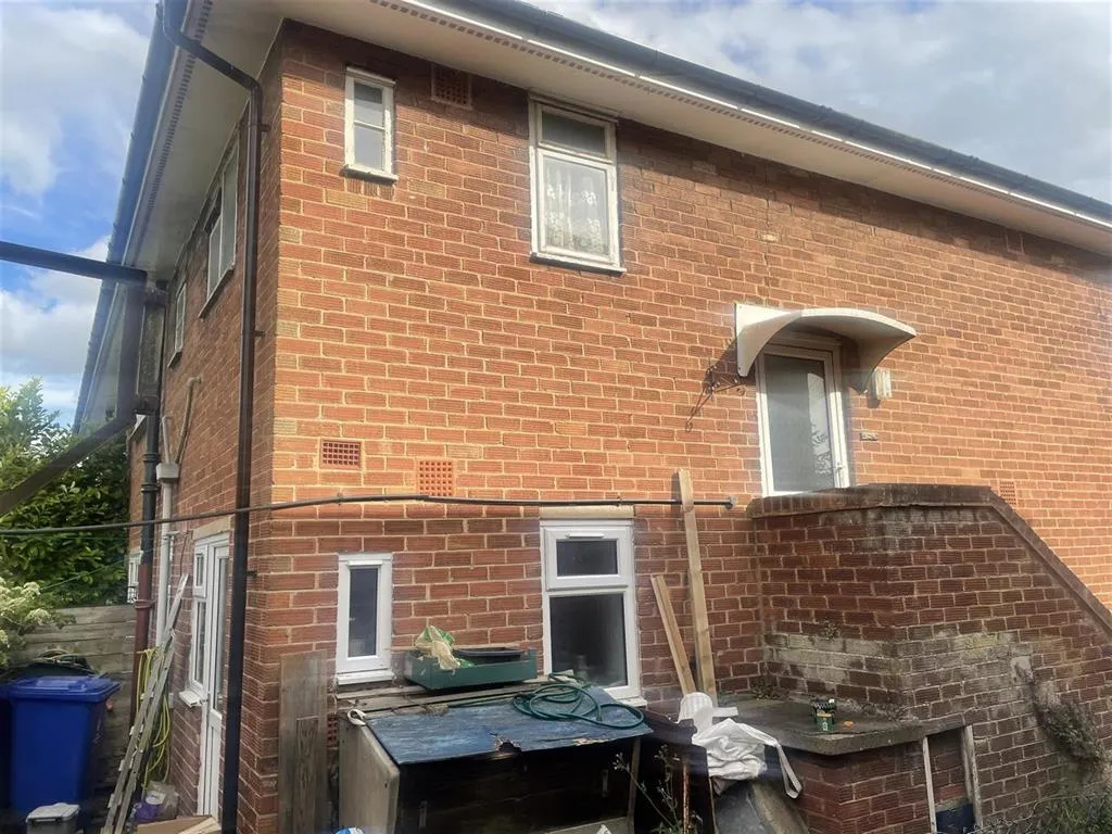 36, Beaumont Crescent, BRACKLEY, Northamptonshire, NN13 6AR