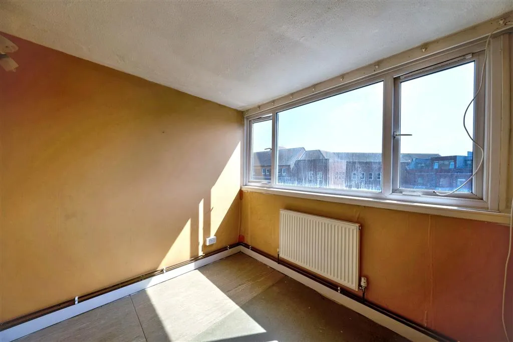 Flat 7 Charles House, Ward Royal, WINDSOR, Berkshire, SL4 1SR