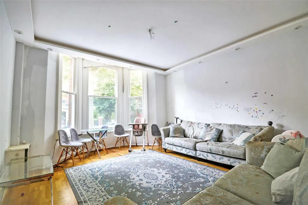 Flat B, 214, Randolph Avenue, London, W9 1PF