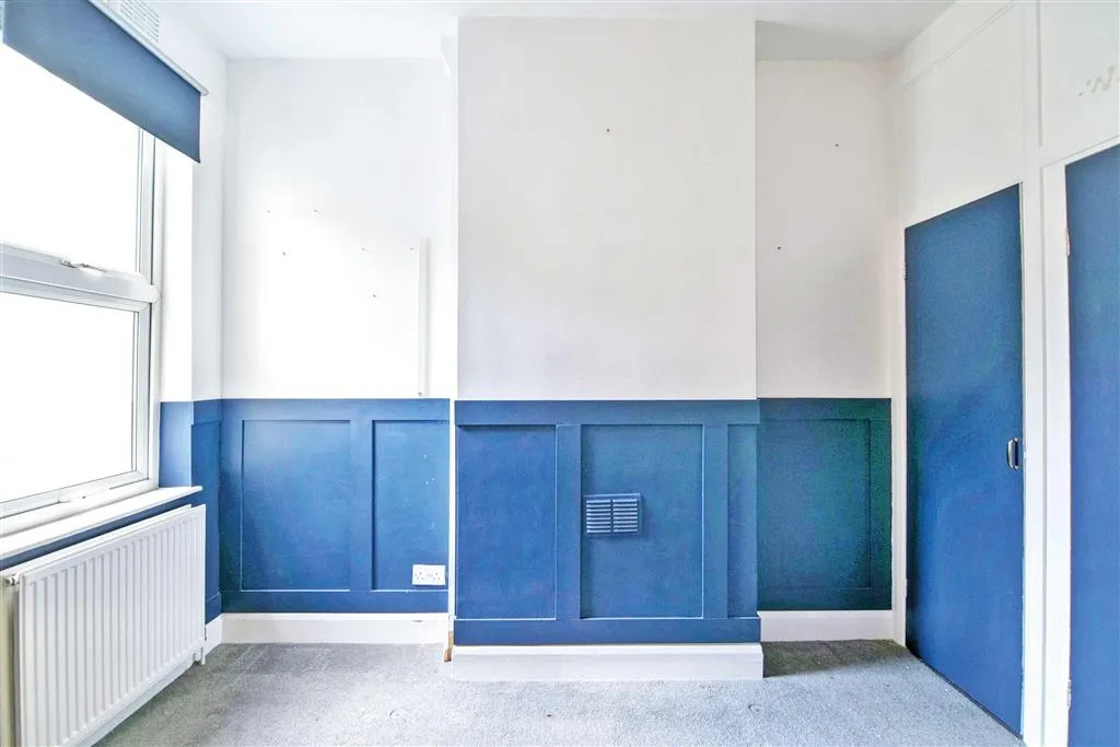 44, Eastern Road, London, E13 9HX
