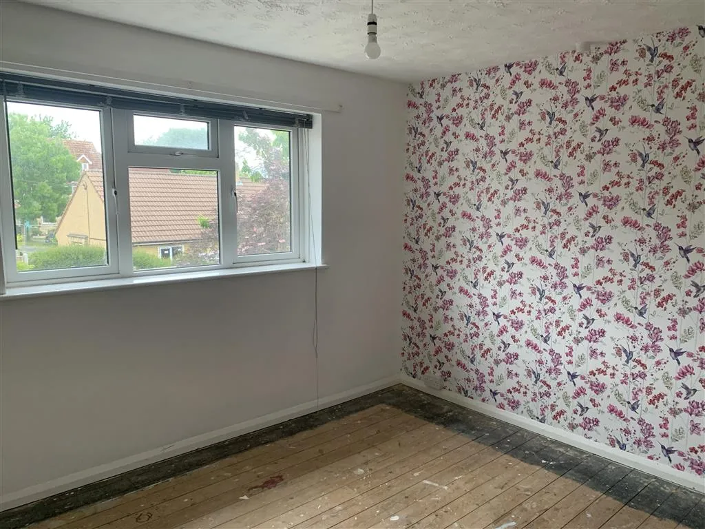 25, Summerfields, TEMPLECOMBE, Somerset, BA8 0SZ