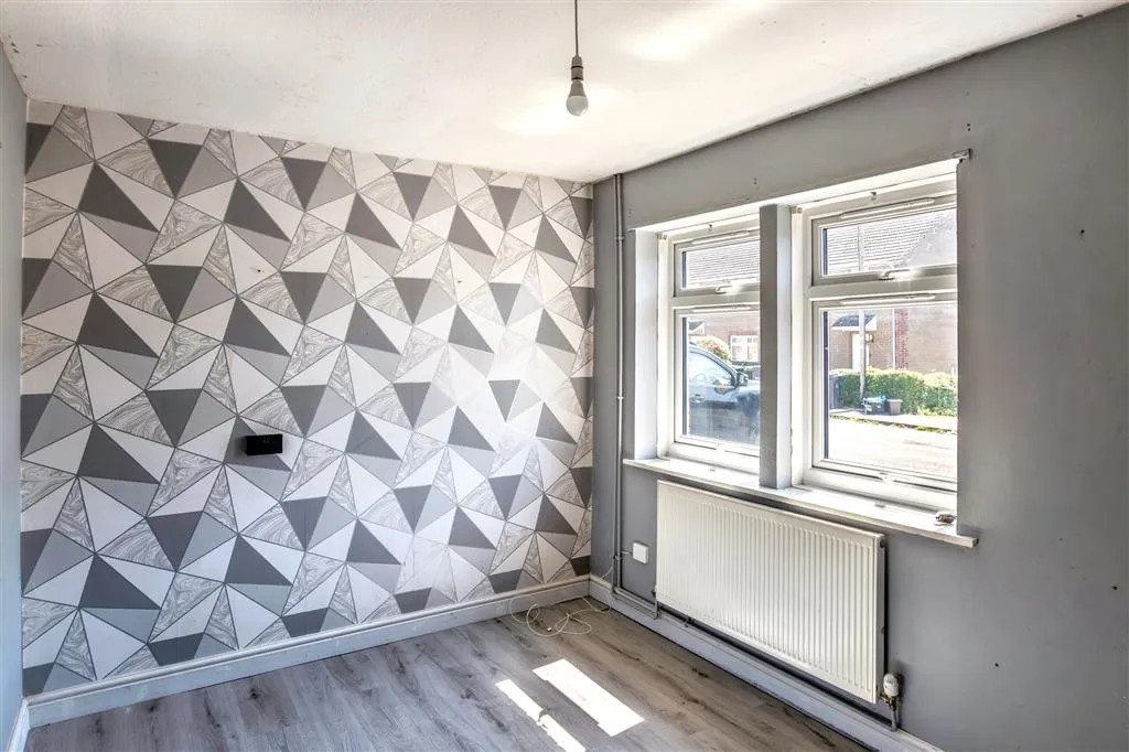 40, Springfield Road, YEOVIL, Somerset, BA21 3NJ