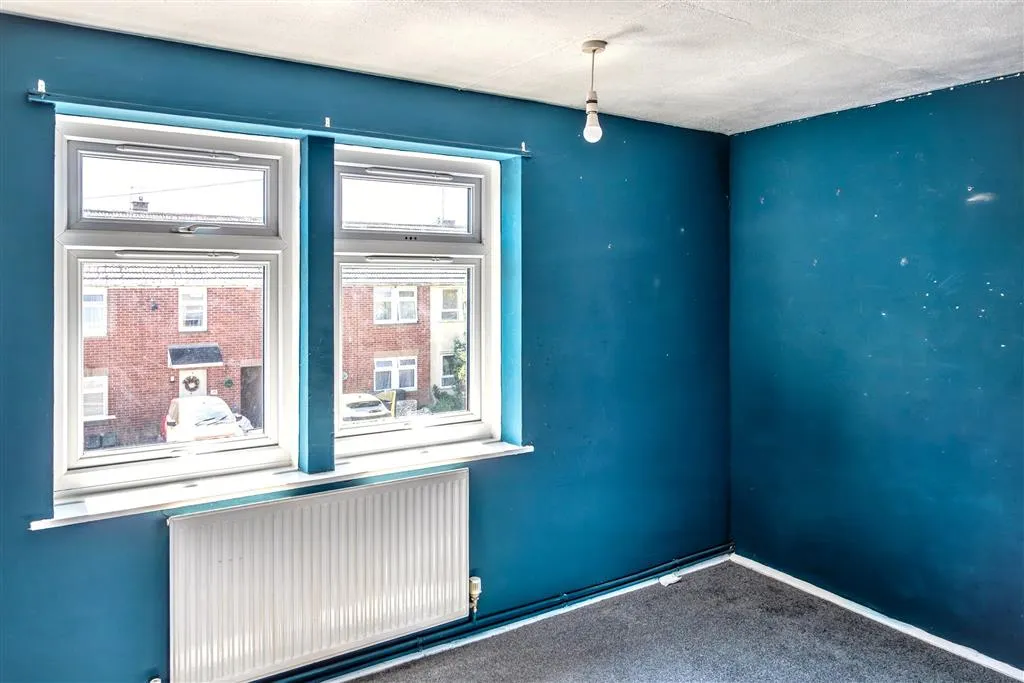 40, Springfield Road, YEOVIL, Somerset, BA21 3NJ