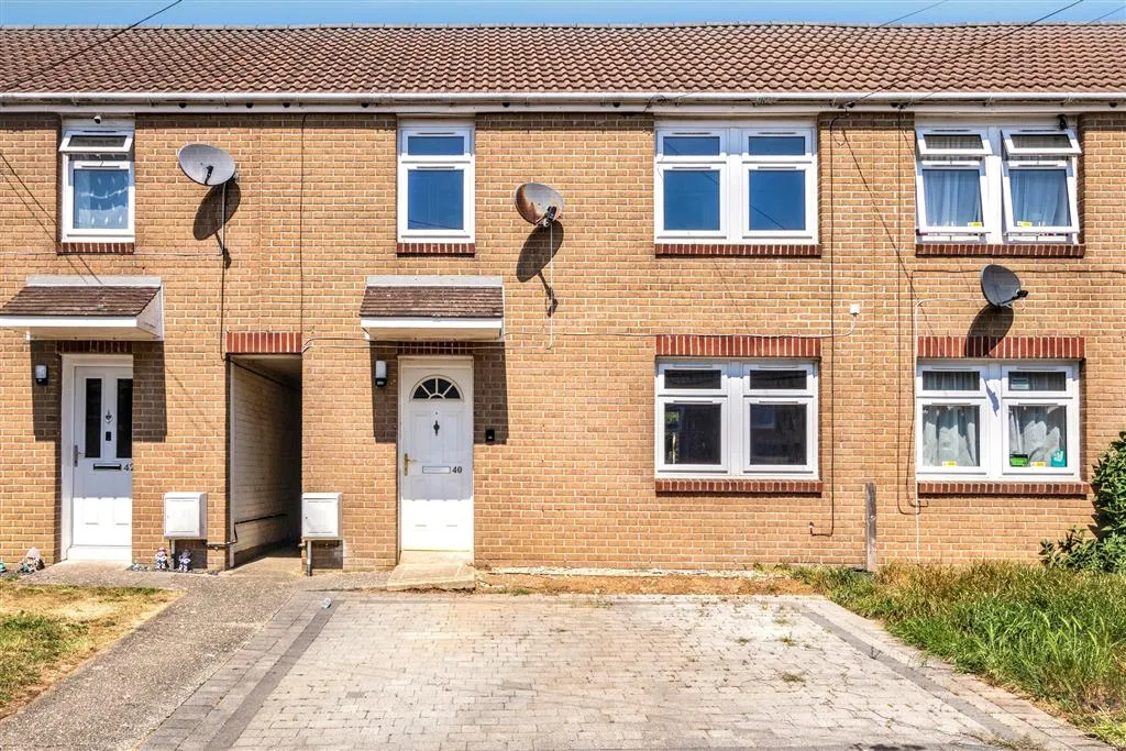 40, Springfield Road, YEOVIL, Somerset, BA21 3NJ