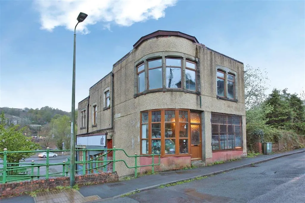 Beehive Buildings, Crumlin Road, NEWPORT, Gwent, NP11 3QH