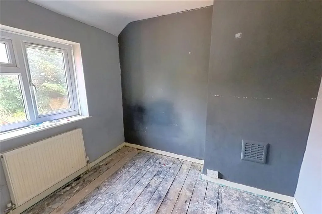 32, Westfield Place, YEOVIL, Somerset, BA21 3DQ