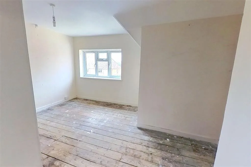 32, Westfield Place, YEOVIL, Somerset, BA21 3DQ
