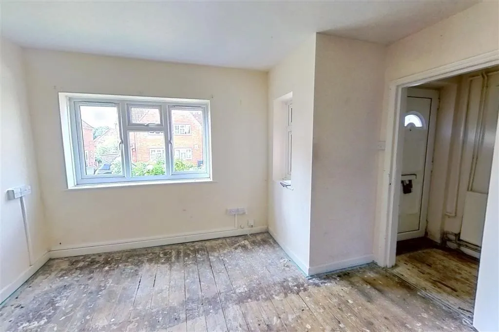 32, Westfield Place, YEOVIL, Somerset, BA21 3DQ
