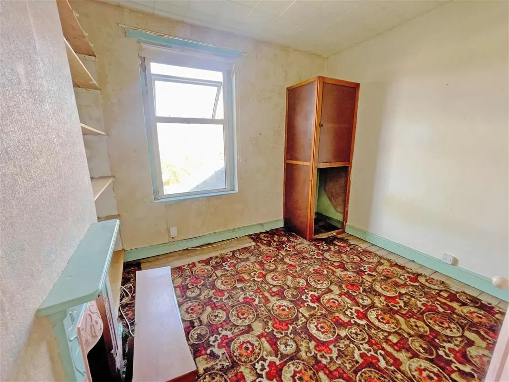 37, Carmelite Road, COVENTRY, West Midlands, CV1 2BX