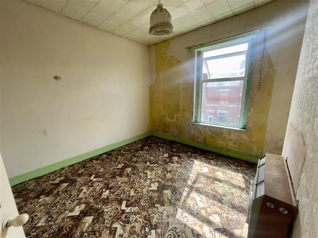 37, Carmelite Road, COVENTRY, West Midlands, CV1 2BX