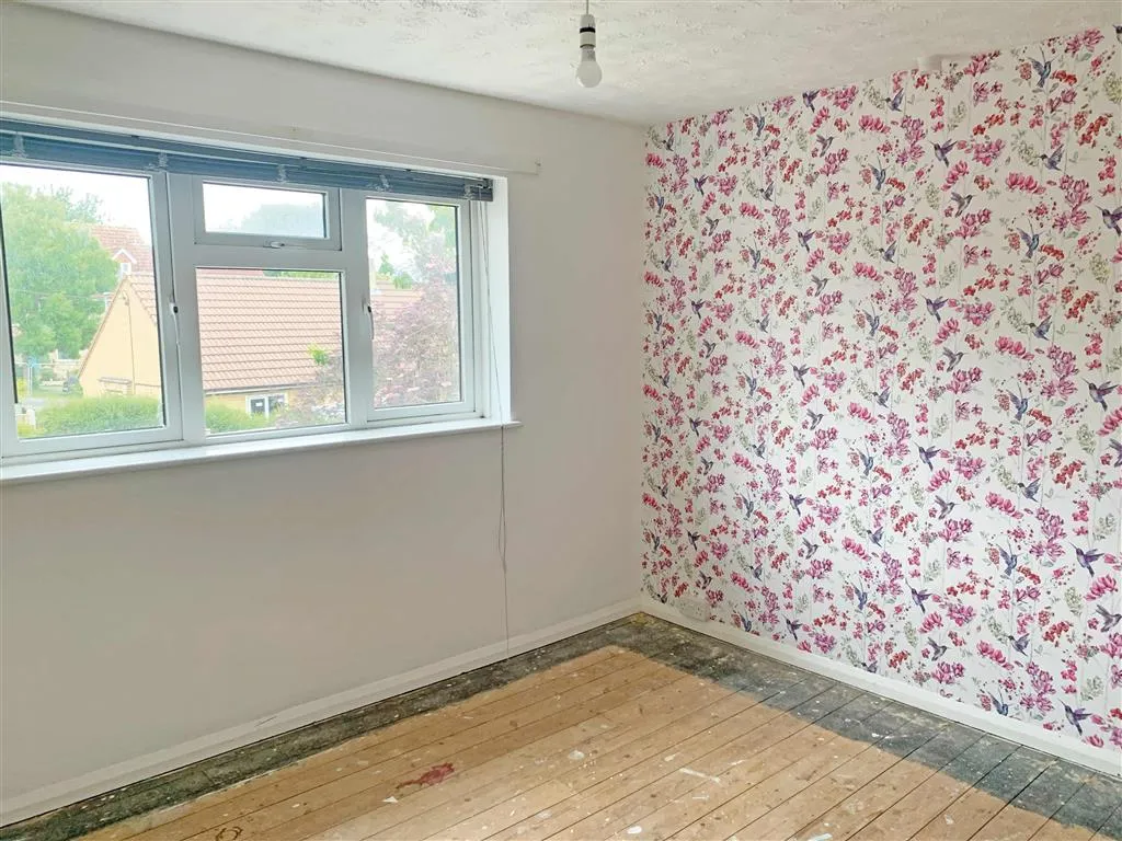 25, Summerfields, TEMPLECOMBE, Somerset, BA8 0SZ