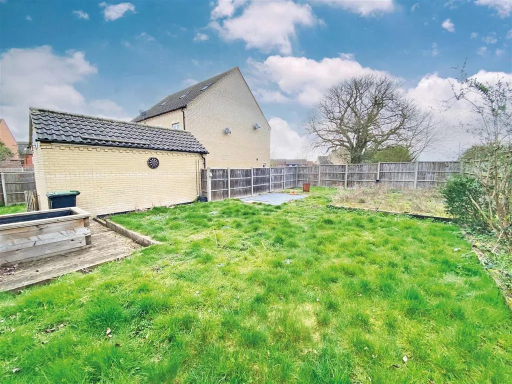 Land South of, 32, Murfitt Close, ELY, Cambridgeshire, CB6 3FN