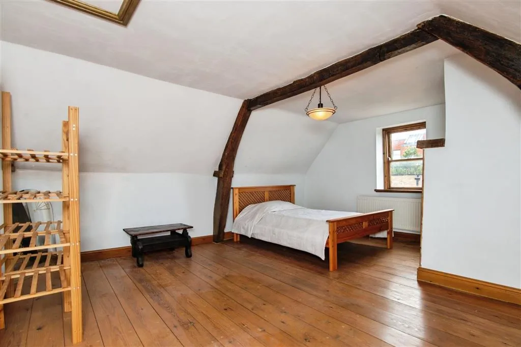 Buttercups, 54, The Tything, WORCESTER, Worcestershire, WR1 1JT