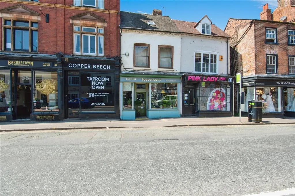 Buttercups, 54, The Tything, WORCESTER, Worcestershire, WR1 1JT