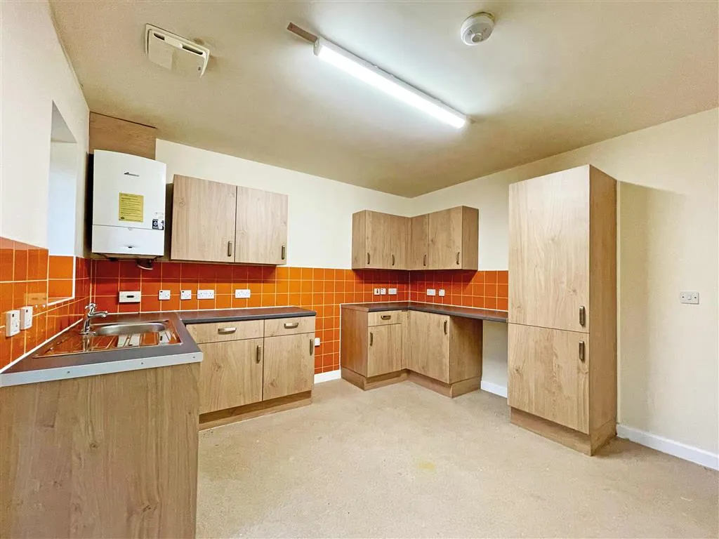 87, Holehouse Road, STOKE-ON-TRENT, Staffordshire, ST2 8EQ