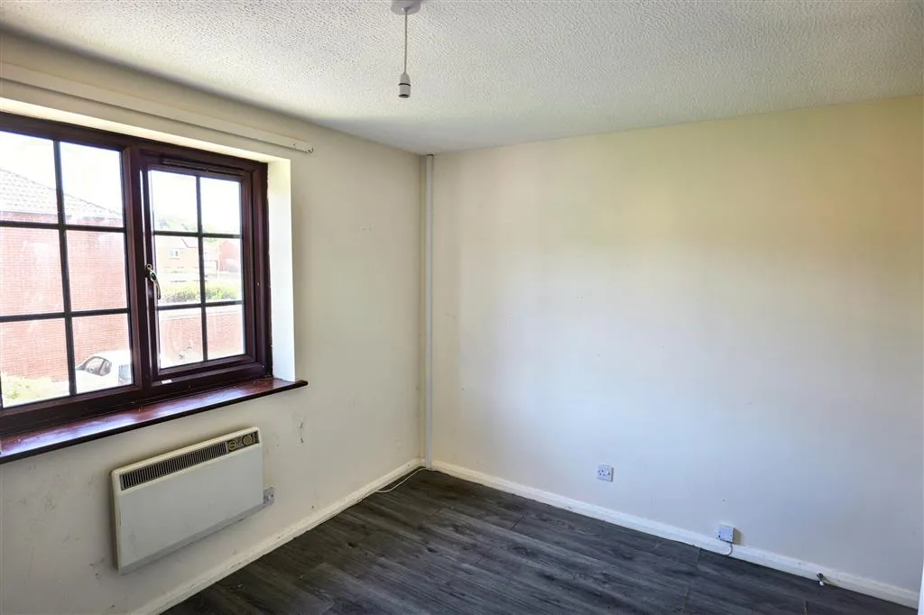 37, Haileybury Gardens, SOUTHAMPTON, Hampshire, SO30 2AN