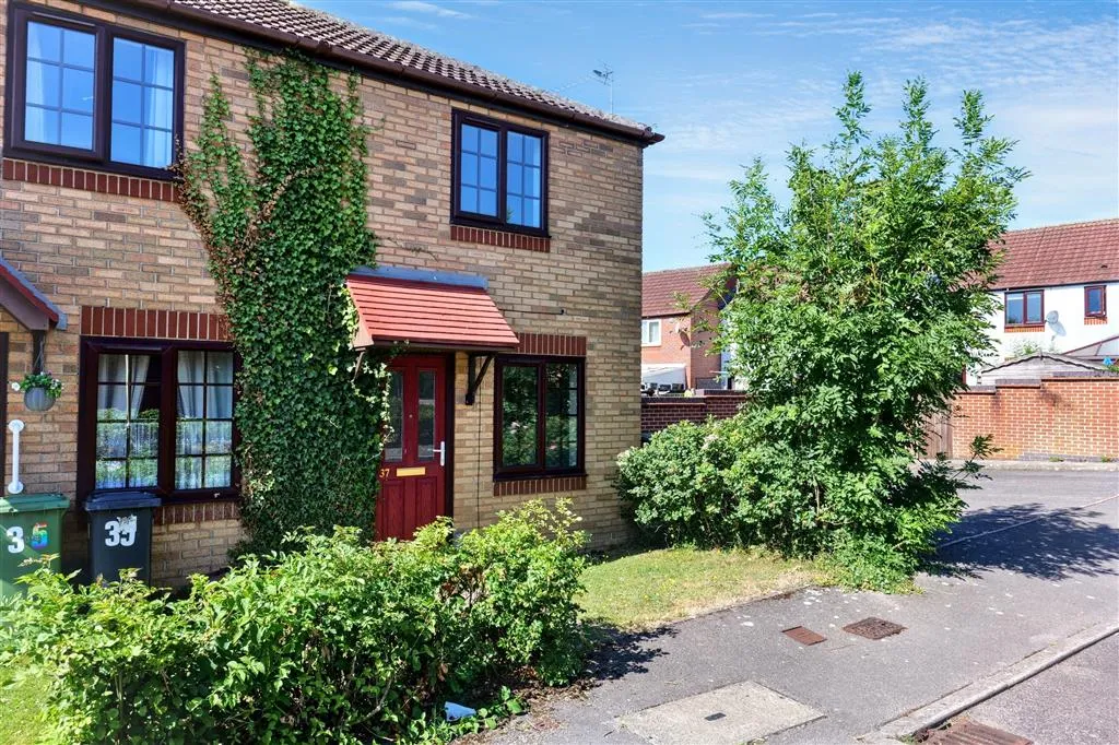 37, Haileybury Gardens, SOUTHAMPTON, Hampshire, SO30 2AN