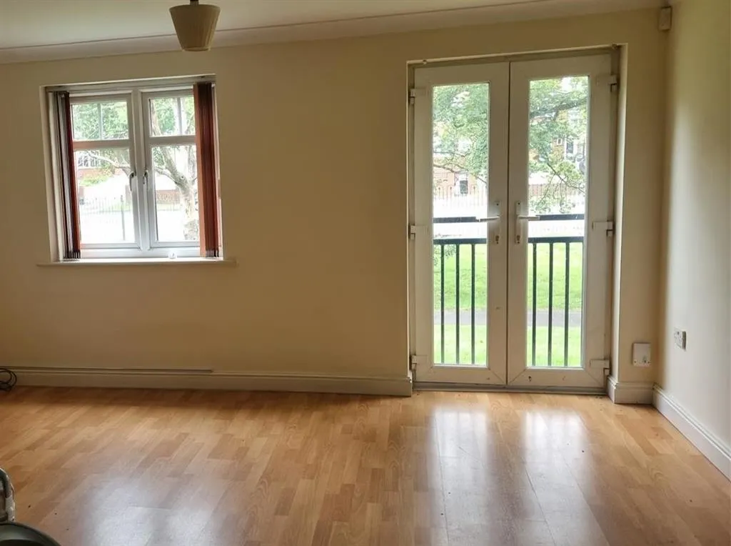 6, Brackenhurst Place, LEEDS, West Yorkshire, LS17 6WD