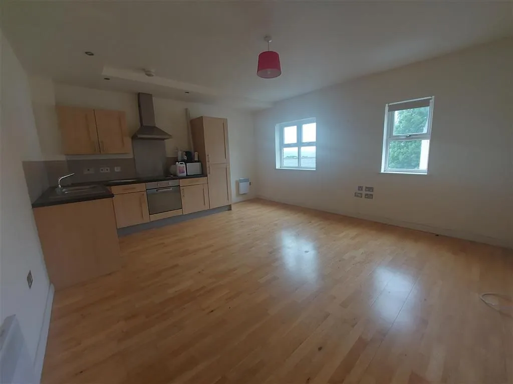 21 Savile Grange Apartments, Free School Lane, HALIFAX, West Yorkshire, HX1 2JH