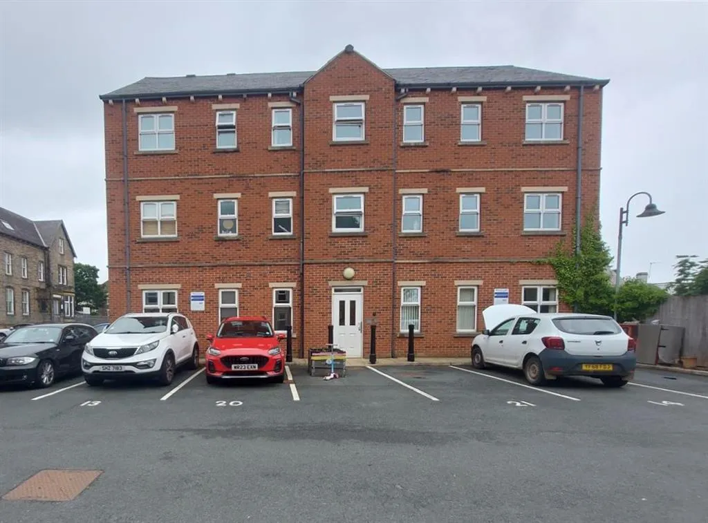 21 Savile Grange Apartments, Free School Lane, HALIFAX, West Yorkshire, HX1 2JH