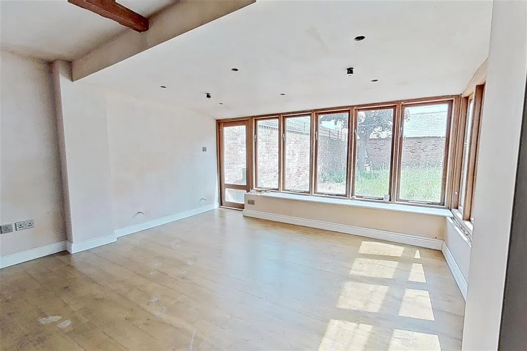 Courtyard Cottage, Sealand Road, CHESTER, Cheshire, CH1 6BS
