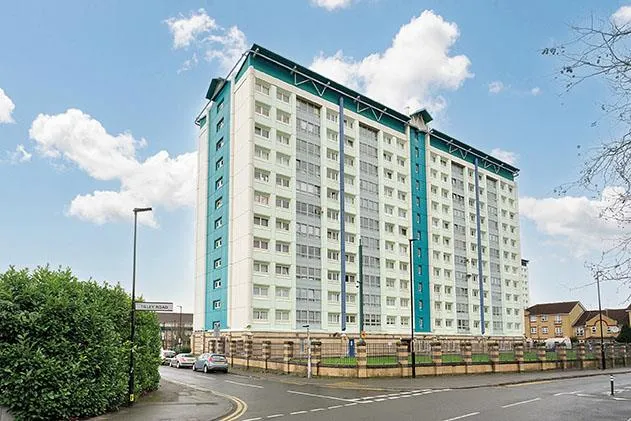 Flat 50, Belvedere House, Lemon Grove, FELTHAM, Middlesex, TW13 4DH