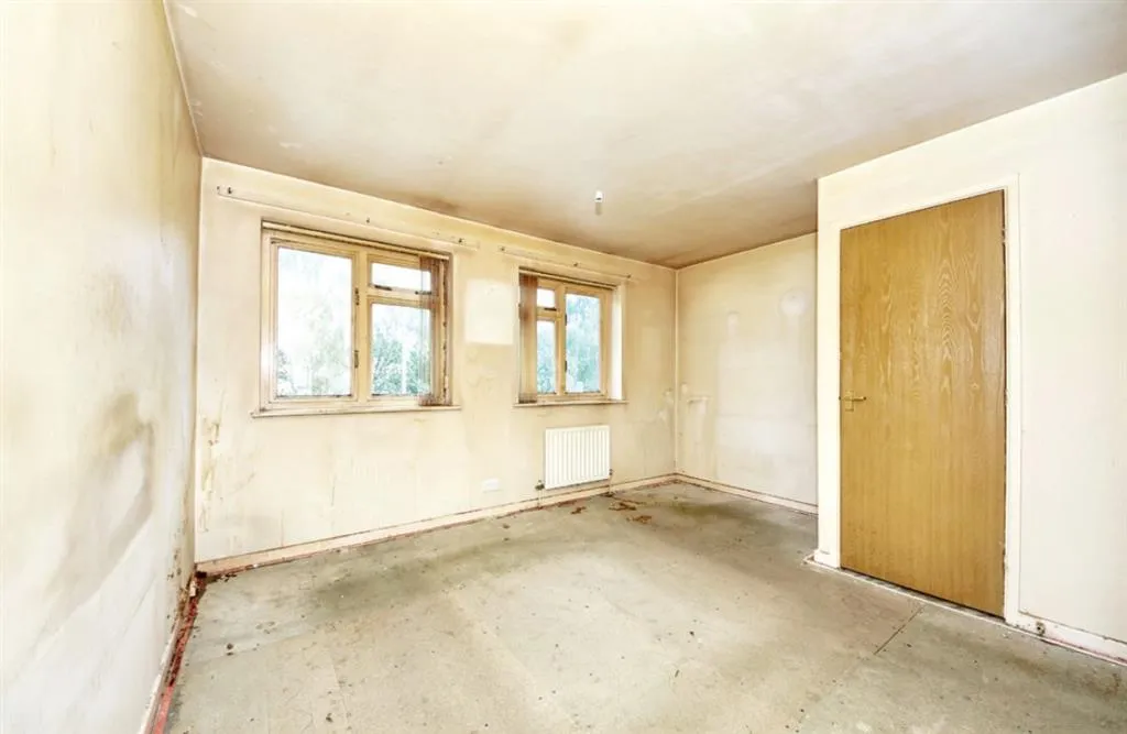 148, Lunt Road, BILSTON, West Midlands, WV14 7AT