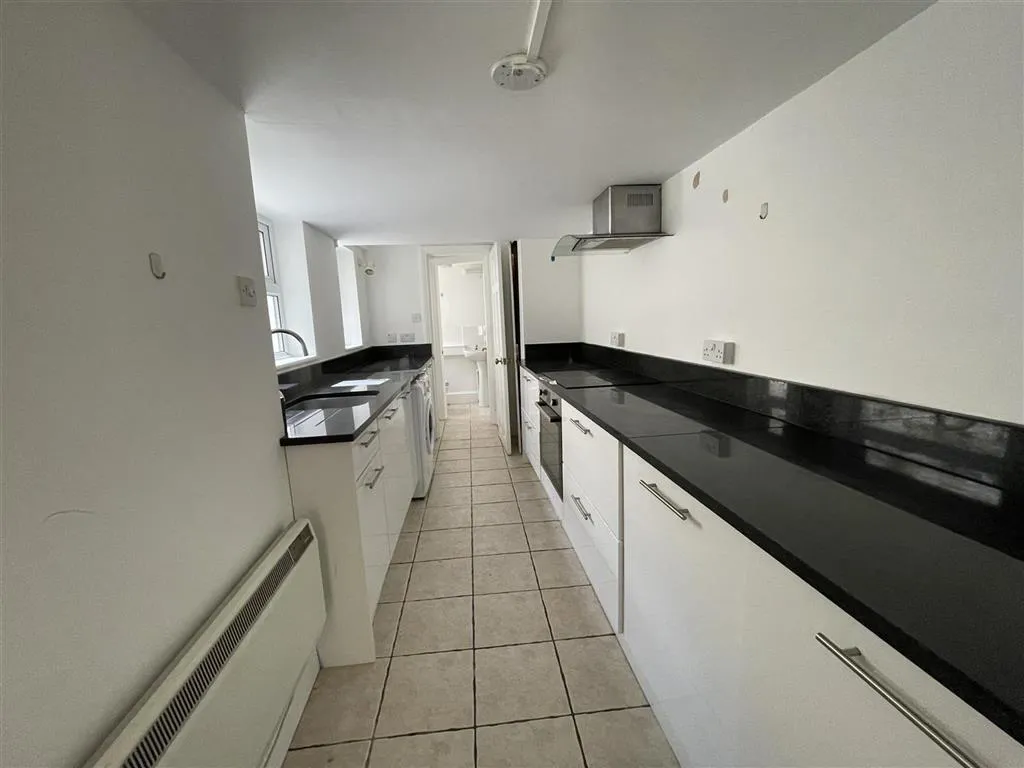 Apartment 2, 2, Richmond Place, ST. IVES, Cornwall, TR26 1JN
