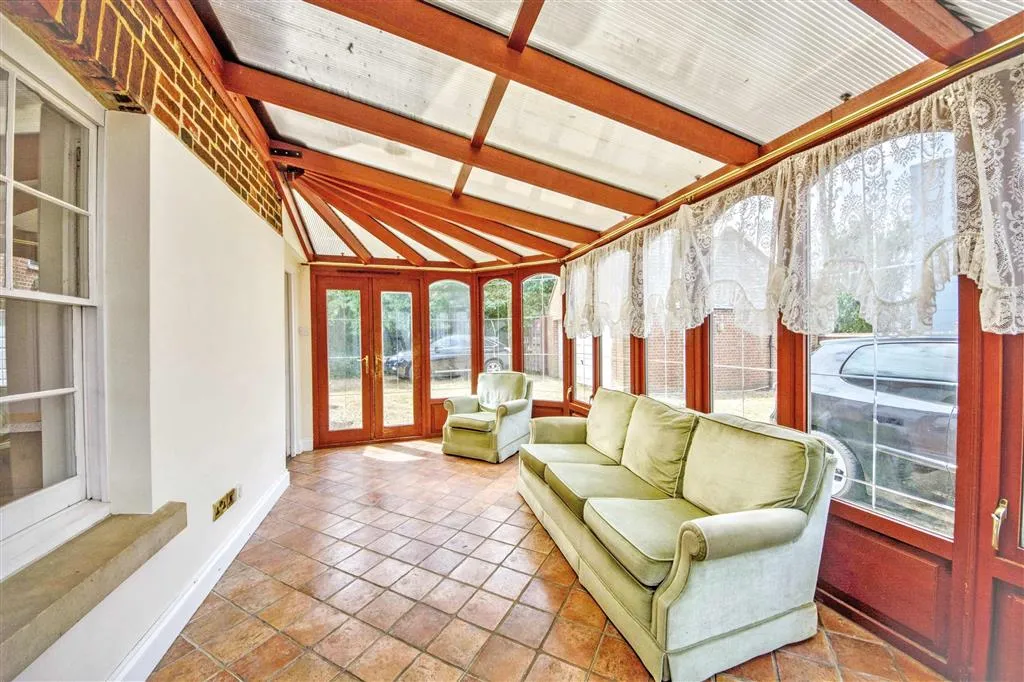 Bell Farm, 19, Great North Road, ST. NEOTS, Cambridgeshire, PE19 8EN