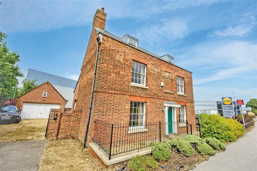 Bell Farm, 19, Great North Road, ST. NEOTS, Cambridgeshire, PE19 8EN