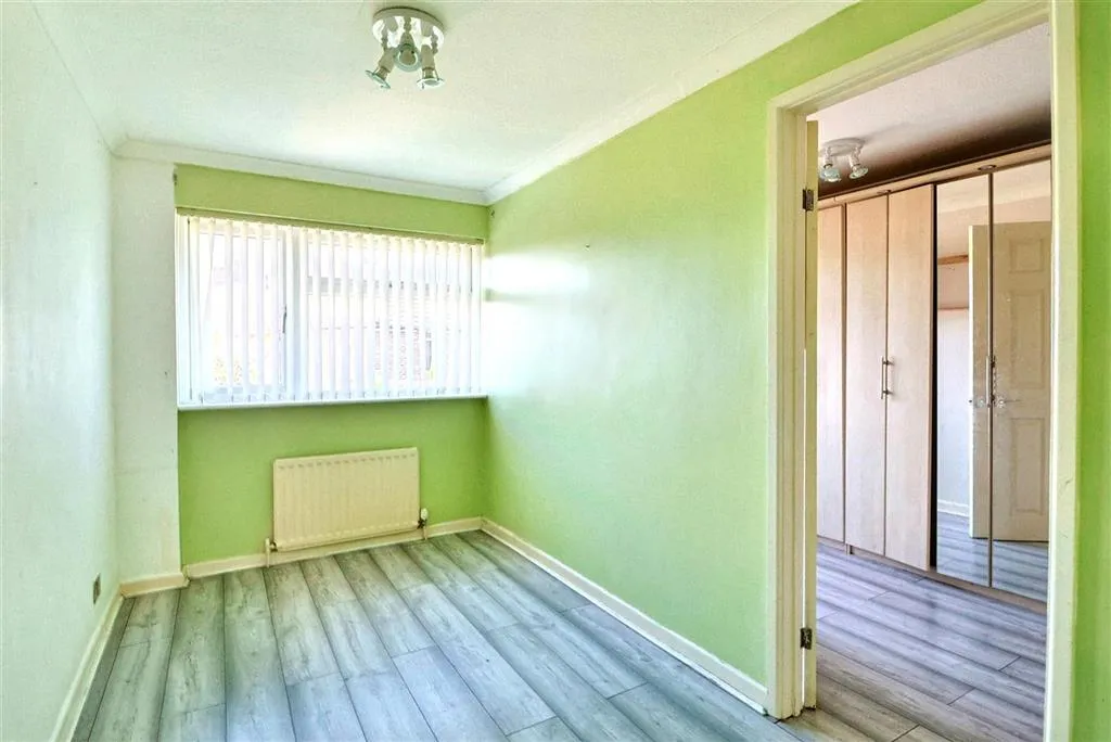 77, Anthony Grove, GOSPORT, Hampshire, PO12 4AR