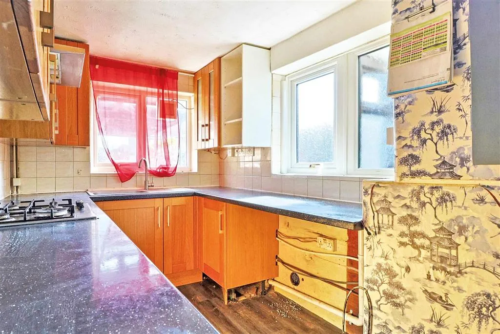 77, Anthony Grove, GOSPORT, Hampshire, PO12 4AR