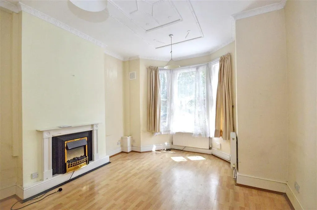 10a, Denholme Road, MAIDA VALE, London, W9 3HX