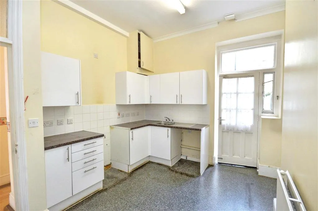 10a, Denholme Road, MAIDA VALE, London, W9 3HX