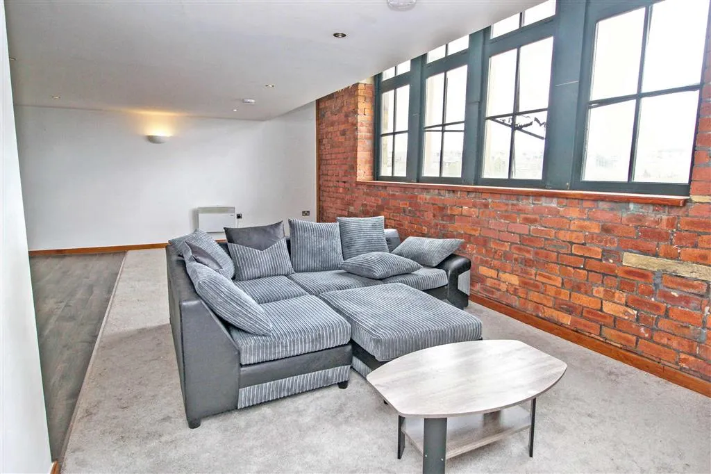 Flat 42, Byron Halls, Byron Street, BRADFORD, West Yorkshire, BD3 0AR