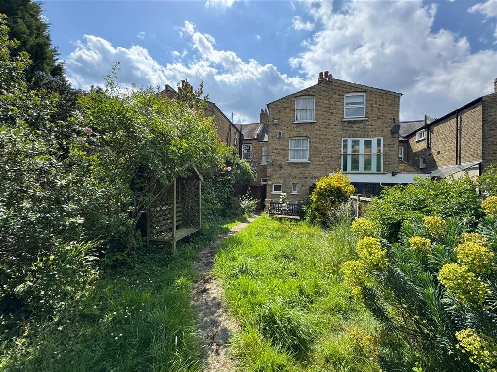 89, Upland Road, London, SE22 0DB
