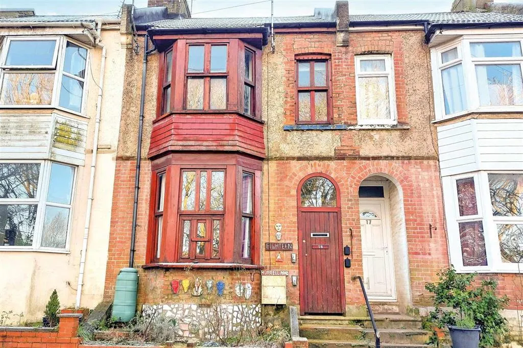 18, Hurrell Road, HASTINGS, East Sussex, TN34 3PN