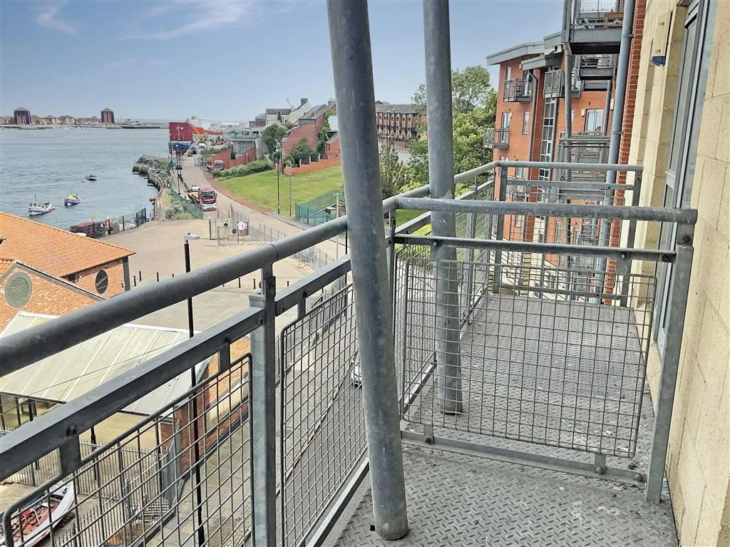 50 River View, Low Street, SUNDERLAND, Tyne and Wear, SR1 2AT