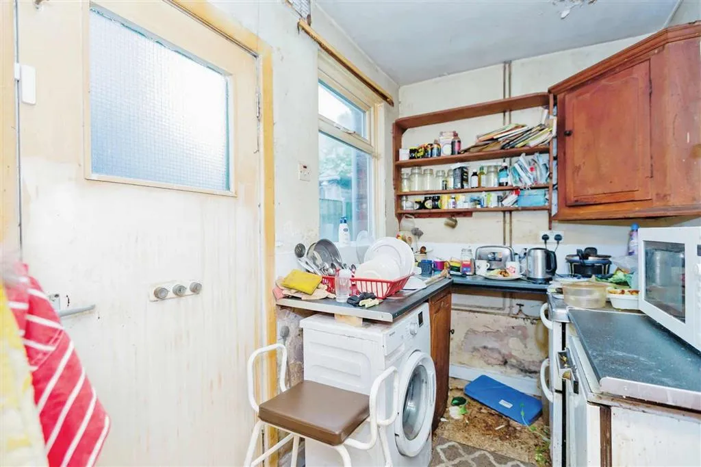 29, Laurel Road, LEICESTER, Leicestershire, LE2 1BN