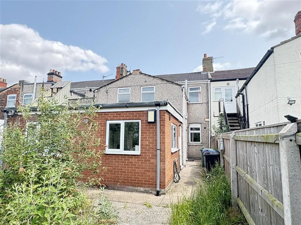 First Floor Flat, 278 Heneage Road, GRIMSBY, South Humberside, DN32 9NP