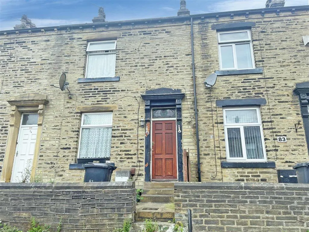 81, Blackwood Grove, HALIFAX, West Yorkshire, HX1 4QG