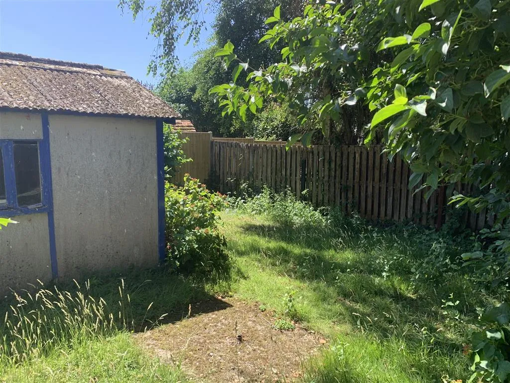 14, Broadway, YEOVIL, Somerset, BA22 8XF
