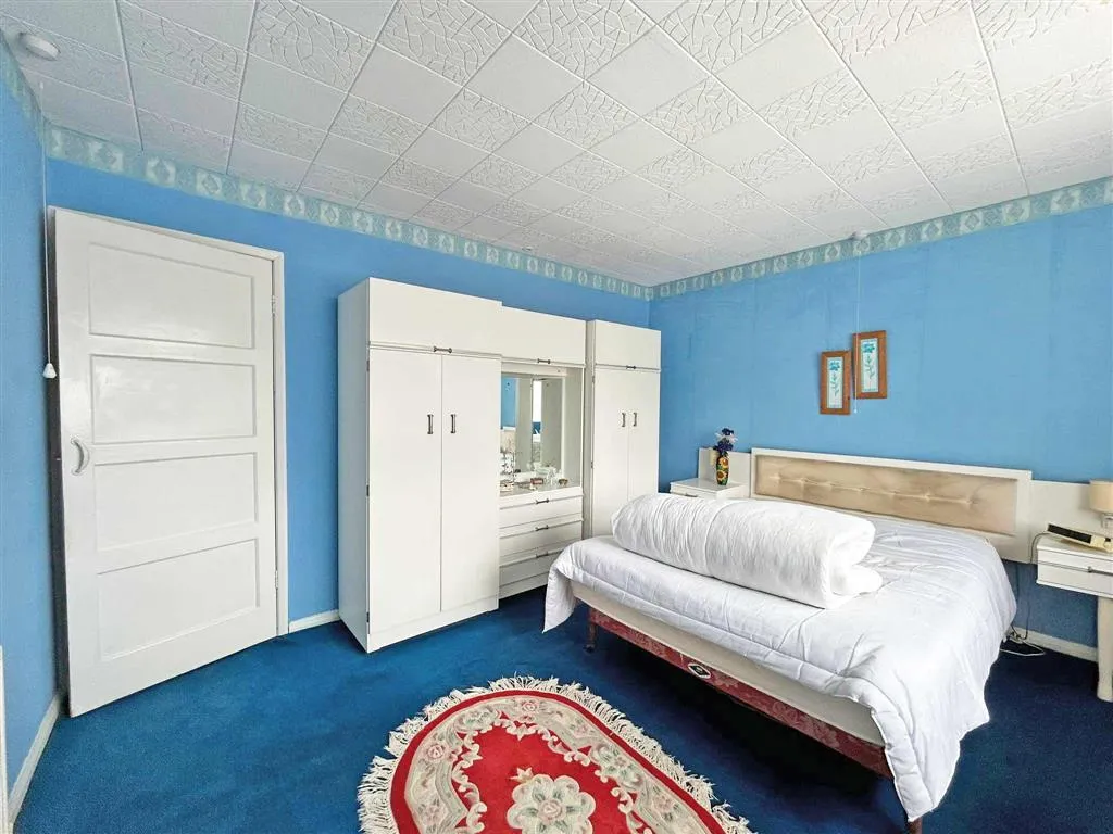10, Edgware Road, DERBY, Derbyshire, DE22 4EW