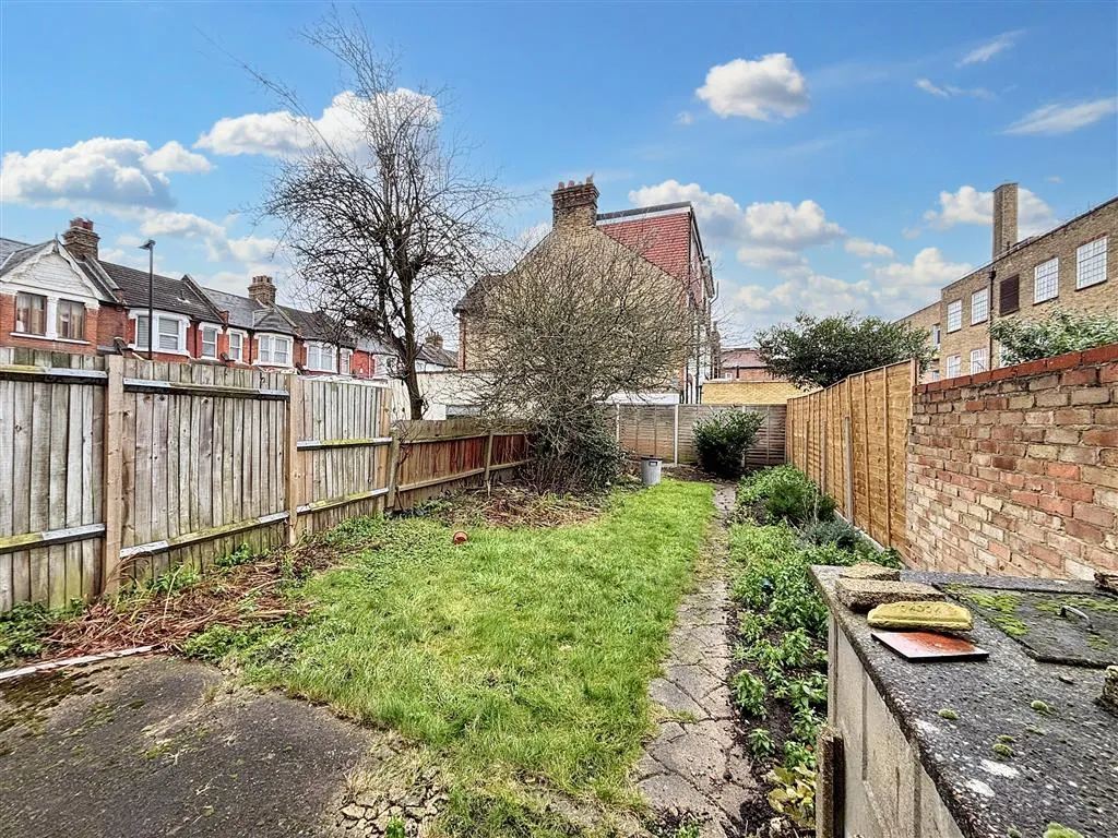 3, Albion Road, London, N17 9DB