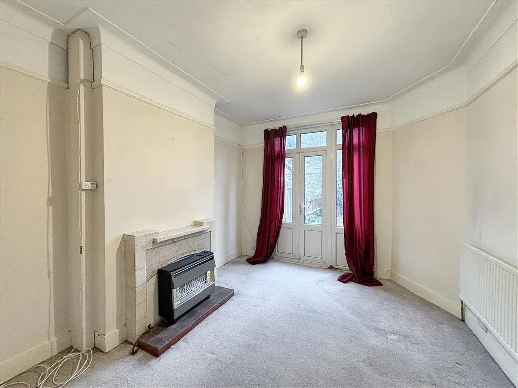 3, Albion Road, London, N17 9DB