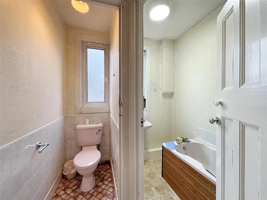 3, Albion Road, London, N17 9DB