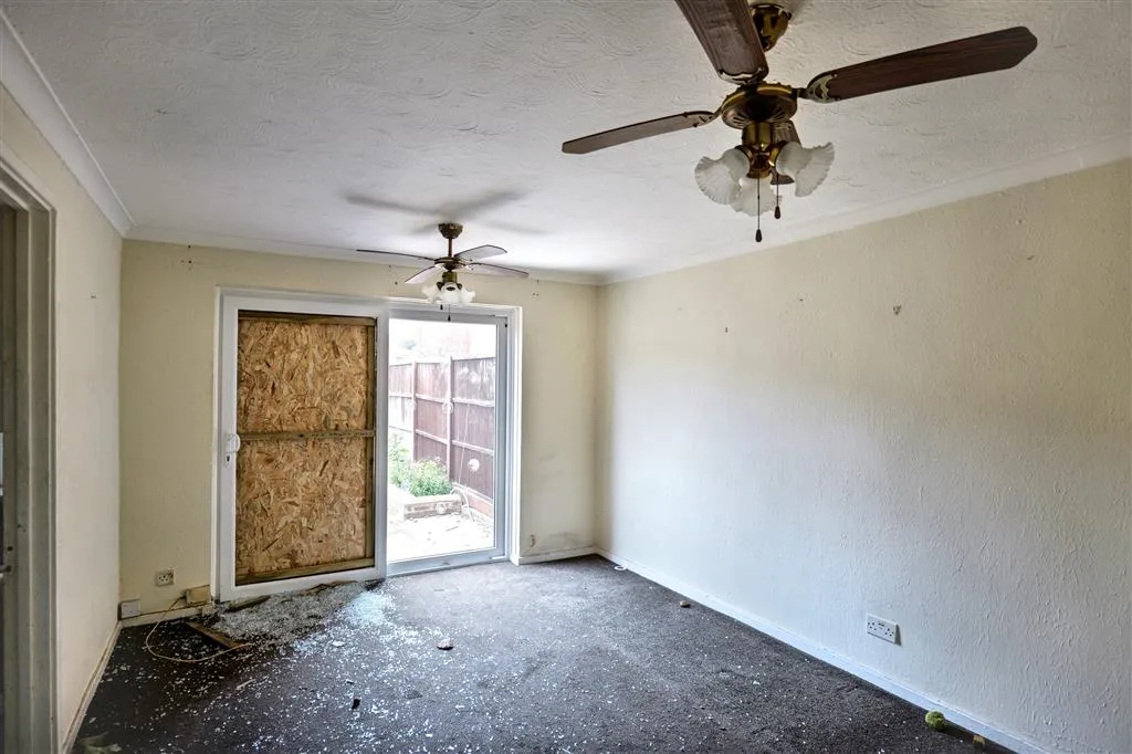 35, St. Barbara Way, PORTSMOUTH, Hampshire, PO2 0UT