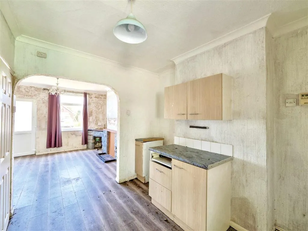 24, Carnarvon Grove, SUTTON-IN-ASHFIELD, Nottinghamshire, NG17 2HH