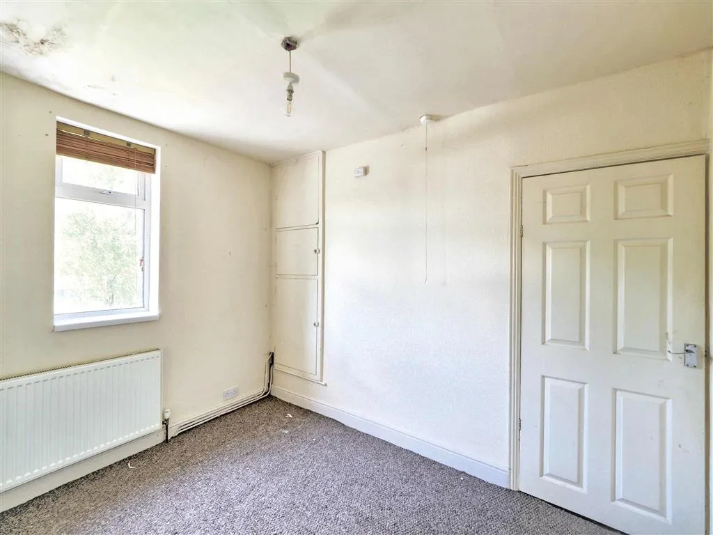 24, Carnarvon Grove, SUTTON-IN-ASHFIELD, Nottinghamshire, NG17 2HH